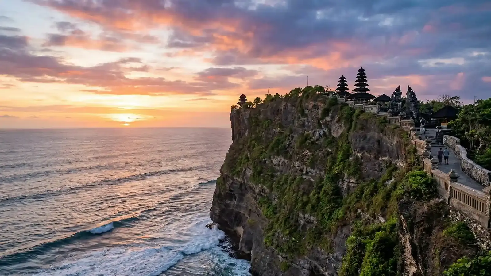 Classic 7-Day Bali Itinerary – Ubud, Uluwatu, Seminyak